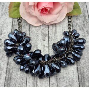 Simply Vera Wang Bib Necklace Dark Blue Faceted Glass Beads Black Gunmetal Chain